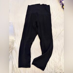 Woman’s lululemon Black High-Waist Leggings 3/4 length